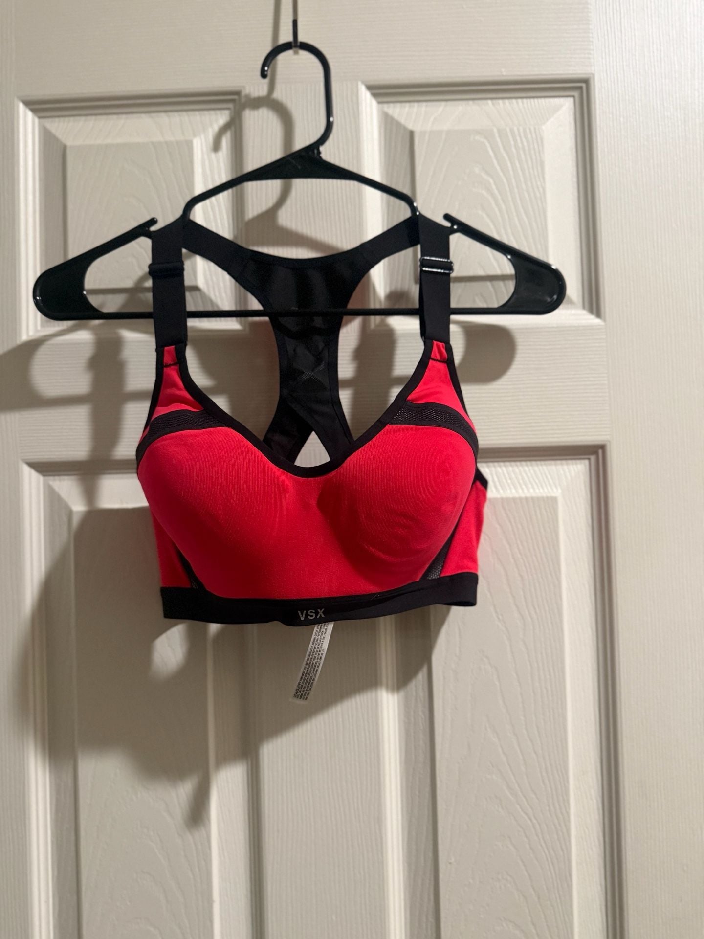 (NWT) Victoria's Secret VSX Sport Maximum Support Racerback Sports Bra 34C 1