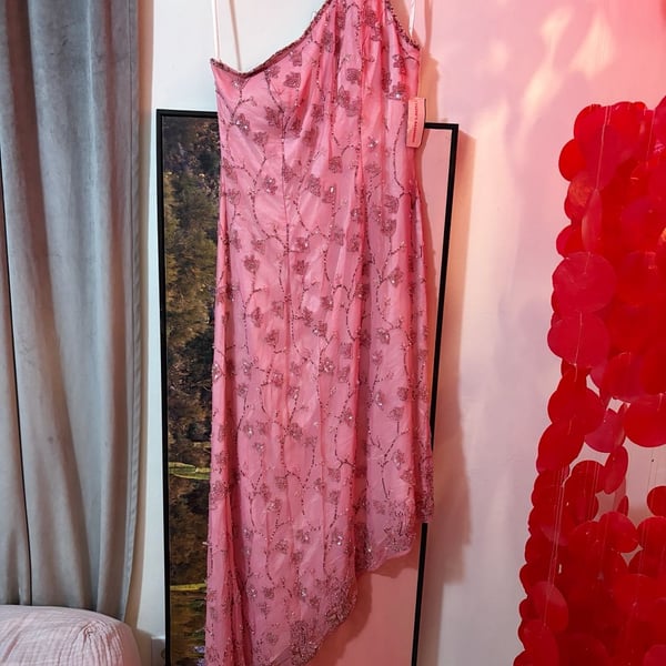Beads Vintage One-Shoulder Floral Beaded Maxi Formal Dress in Pink