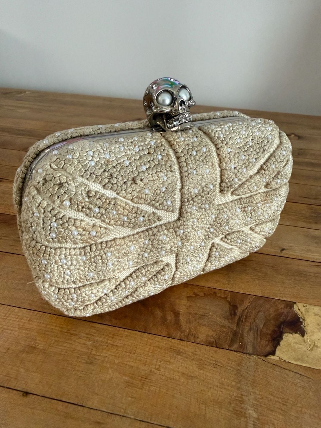 Alexander McQueen Britannia Skull Clutch Bag in Beige Knit with Pearl Embellishments 2