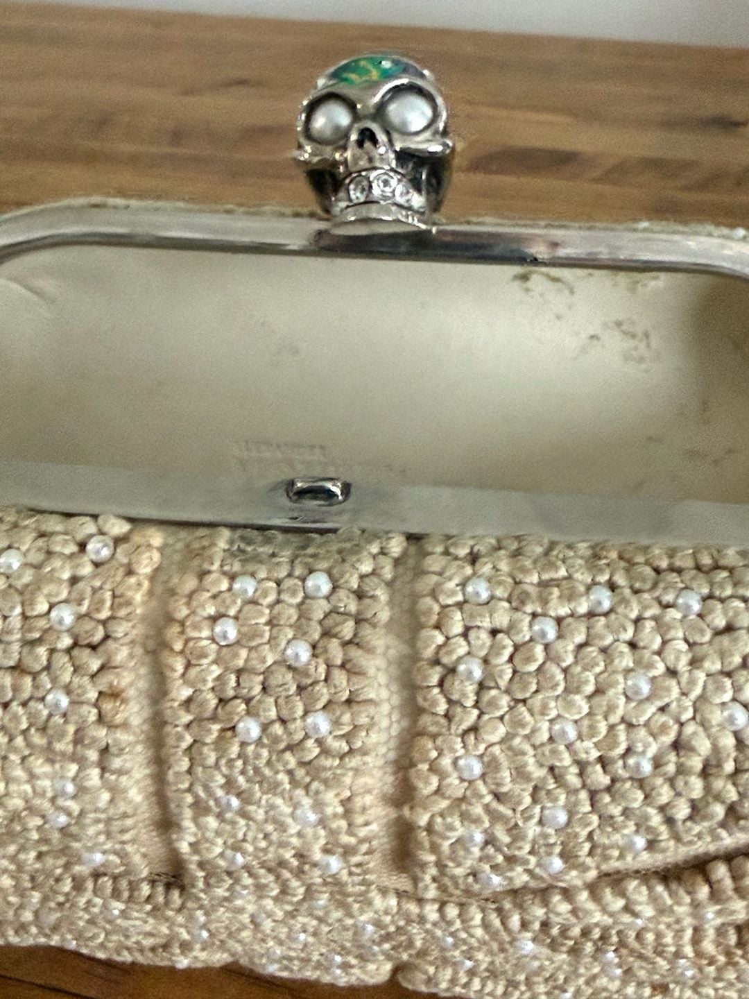 Alexander McQueen Britannia Skull Clutch Bag in Beige Knit with Pearl Embellishments 8