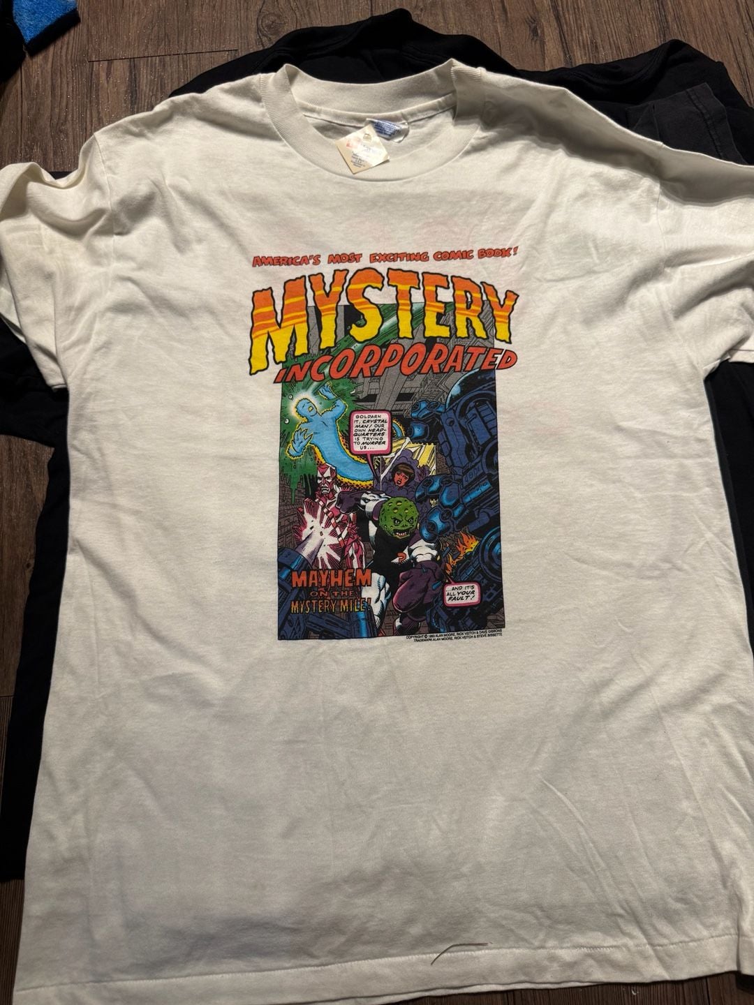 Vintage DS 1993 Mystery Incorporated Comic Book T-Shirt 2