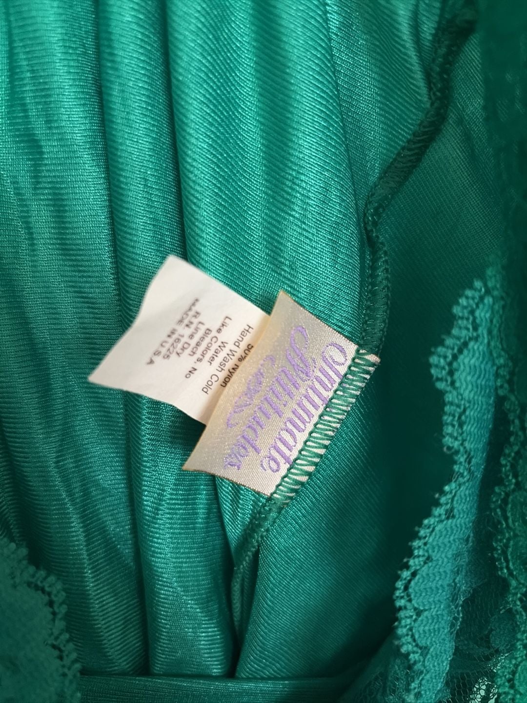 Intimate Attitudes Vintage Emerald Green Lace Babydoll Lingerie Set with Matching Robe 4