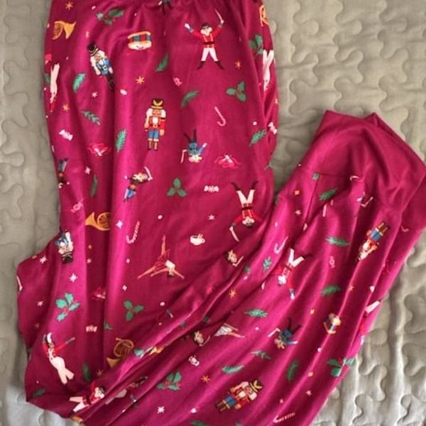 Joyspun Women's Nutcracker Print Pajama Jogger Pants Berry Red