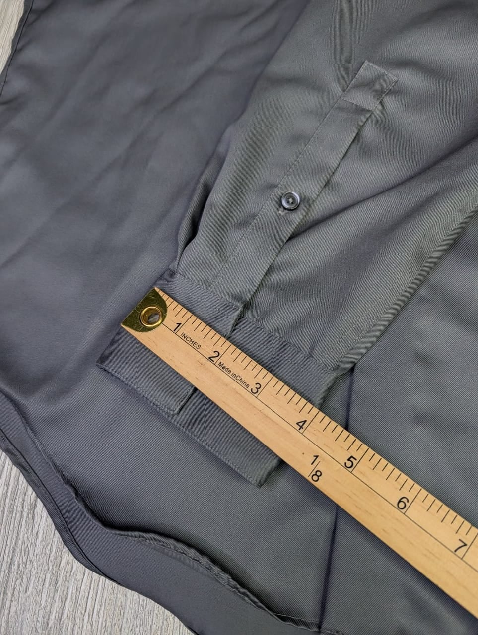 ck Calvin Klein Men's Slim Fit Infinite Non-Iron Dress Shirt Gray 16.5 32/33 6