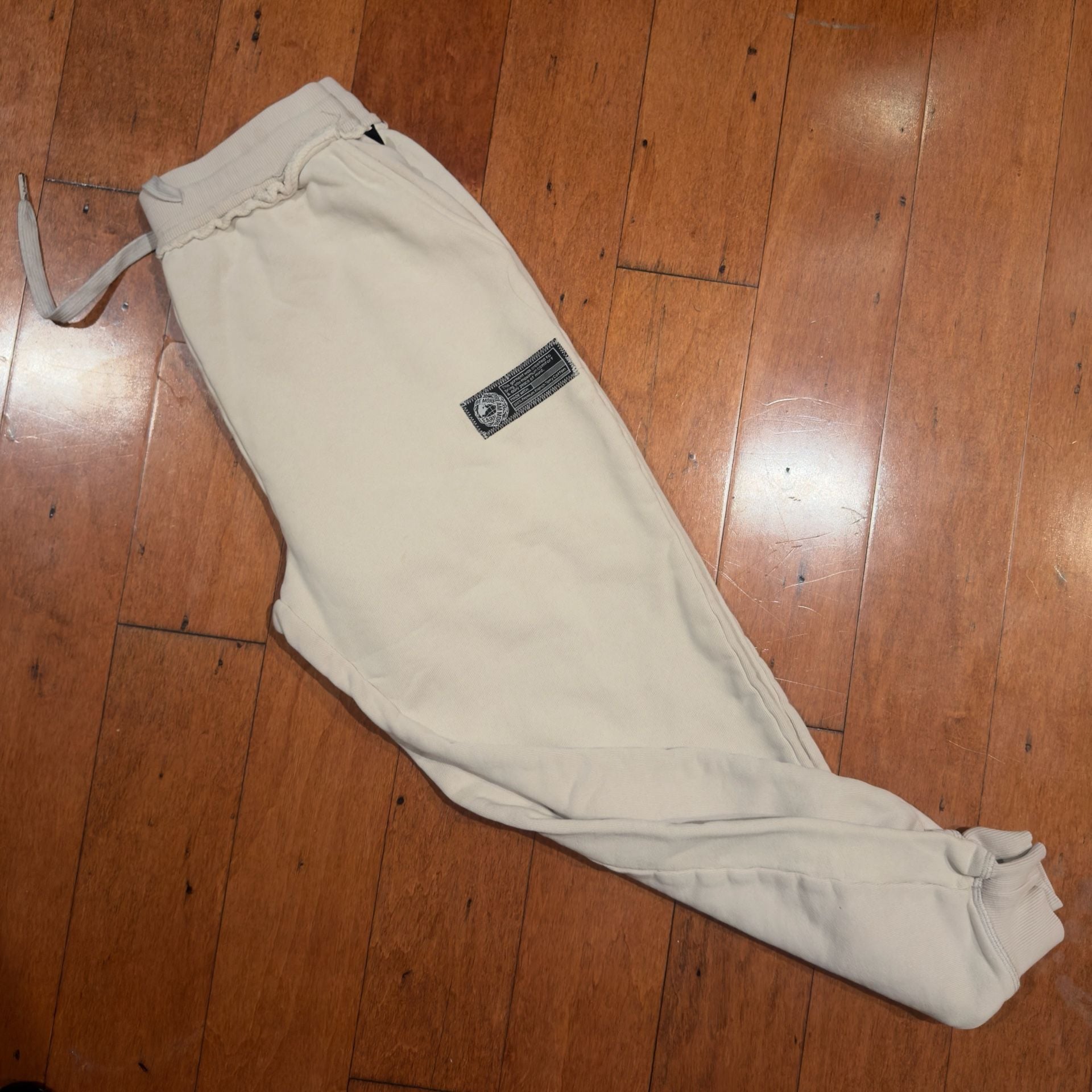 Alphalete Very Terry Joggers in Moonstone 2