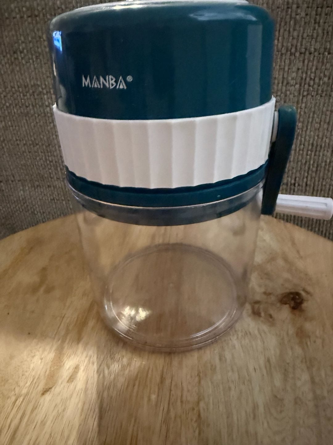 MANBA Manual Ice Crusher and Vegetable Chopper with Crank Handle 3