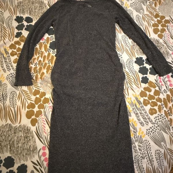 Old Navy Maternity Long Sleeve Ribbed Knit Midi Sweater Dress