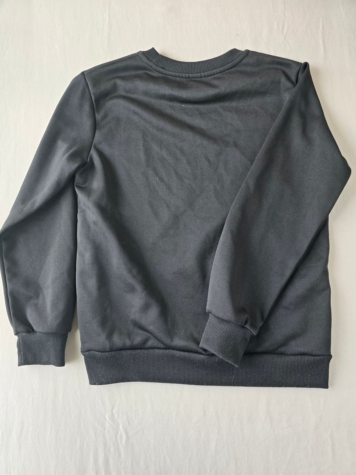 Girls Black Crewneck Sweatshirt with Pink Lips 'Love' Graphic 7