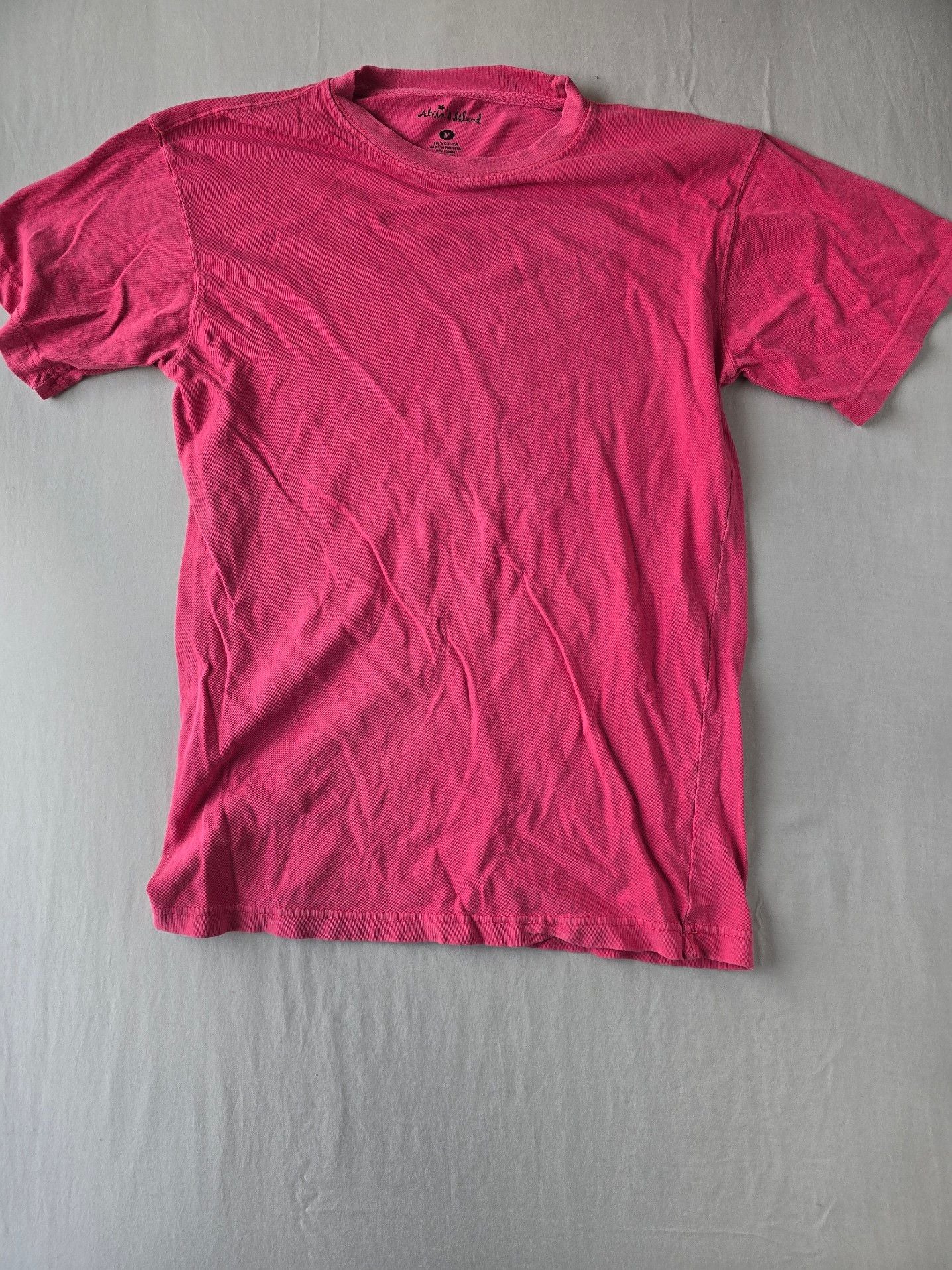 Alvin's Island Pink Short Sleeve Crewneck T-Shirt 2