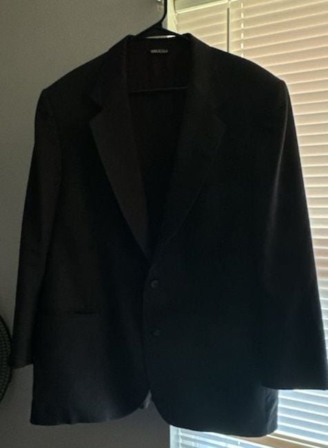 Mens Black Two-Piece Wool Suit Blazer and Trousers 1