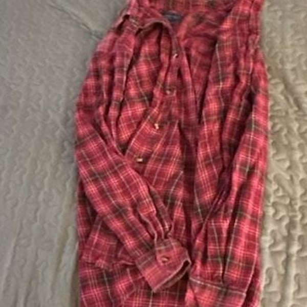 Towncraft Men's Red and Grey Plaid Long Sleeve Button-Down Flannel Shirt