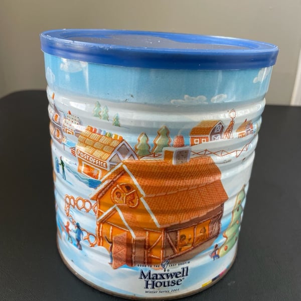 Maxwell House Winter Series 2005 Collectible Coffee Tin Gingerbread House Design