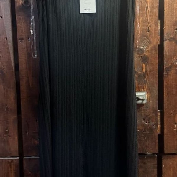 Andrée by Unit Black Ribbed Sleeveless Maxi Dress Style MHS79