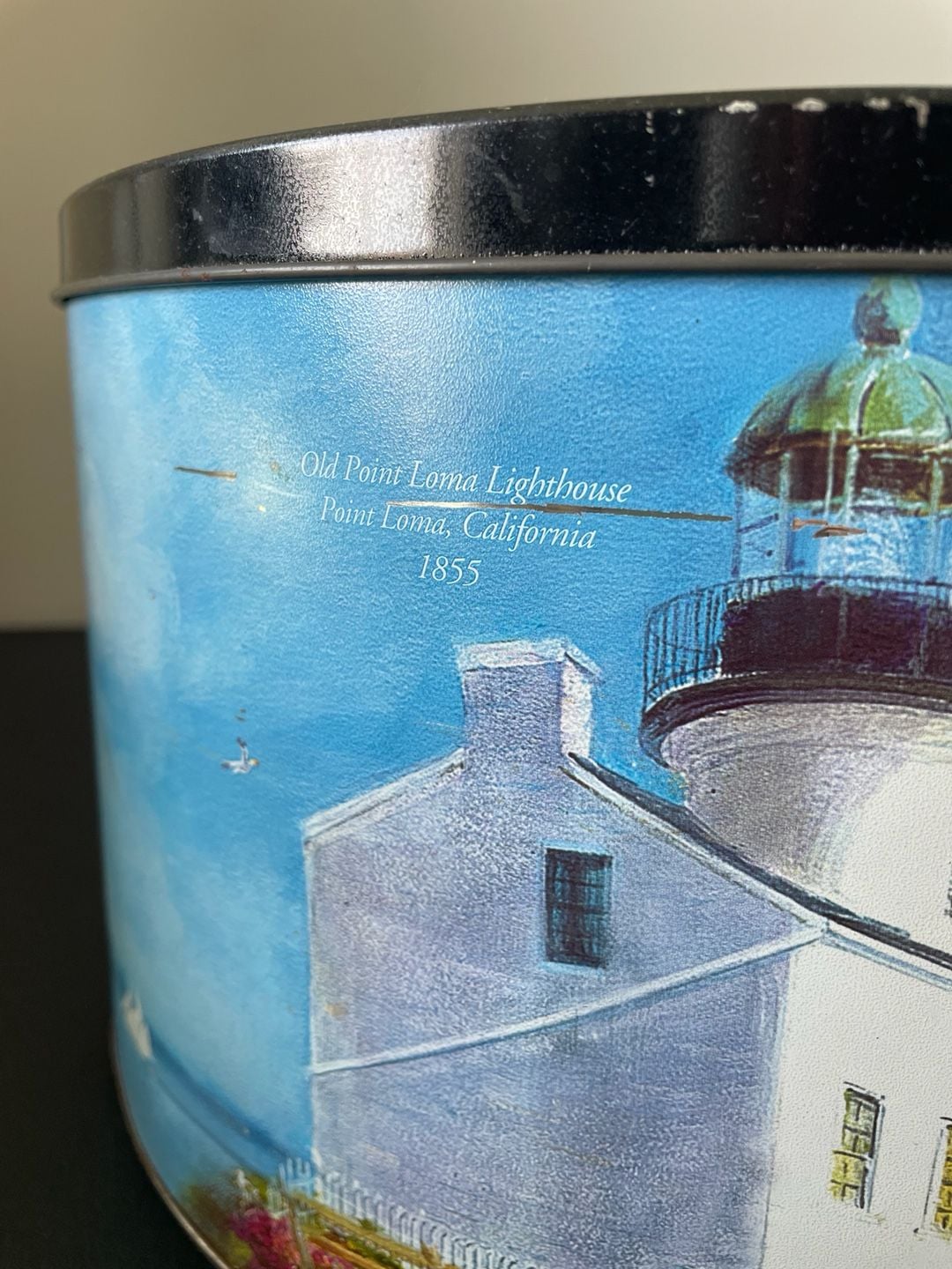 Howard Koslow Art American Lighthouse Foundation Decorative Storage Tin 4