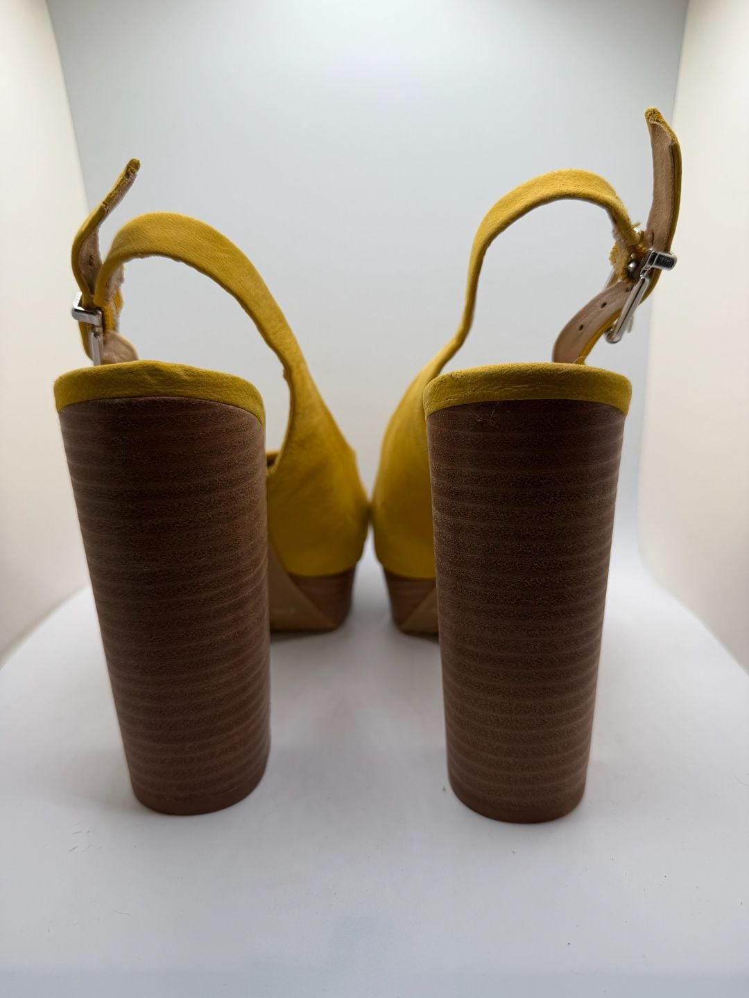 Gianni Bini Mustard Yellow Suede Slingback Platform Block Heel Sandals 8.5 4