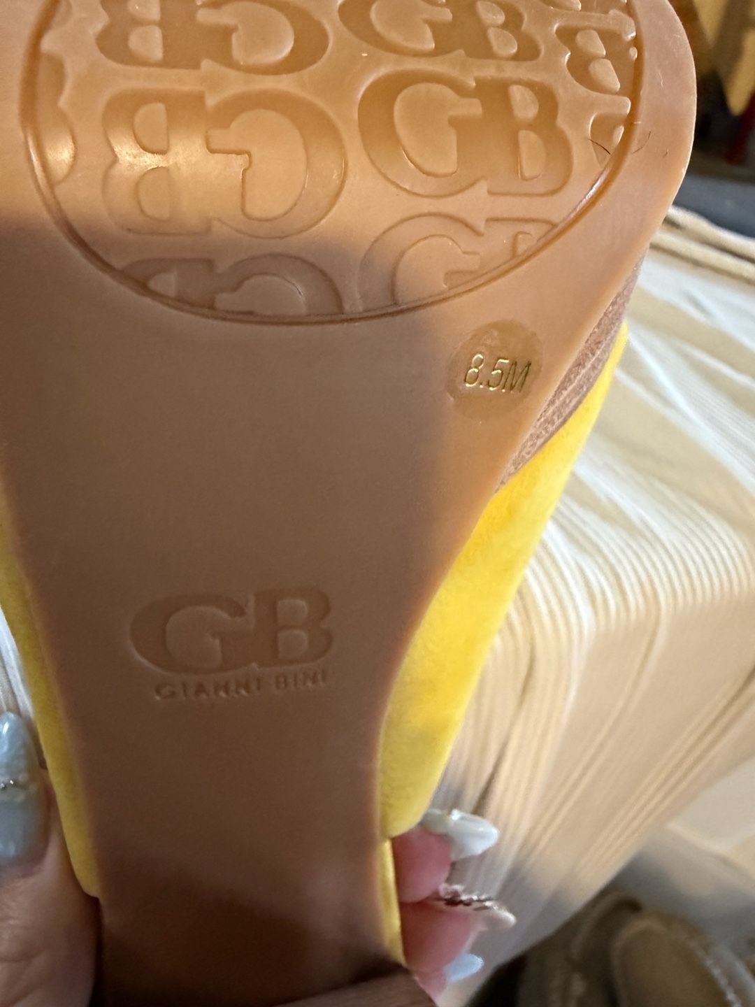 Gianni Bini Mustard Yellow Suede Slingback Platform Block Heel Sandals 8.5 6