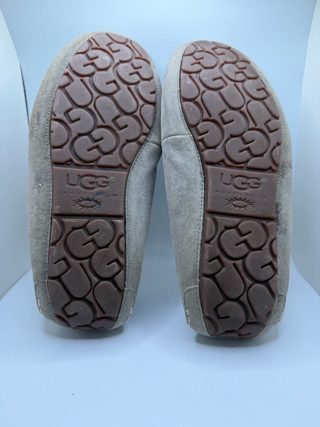 UGG Ansley Women's Suede Moccasin Slippers Size 9 6