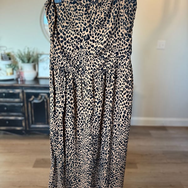 Universal Thread Women's Strapless Smocked Bodice Leopard Print Midi Dress