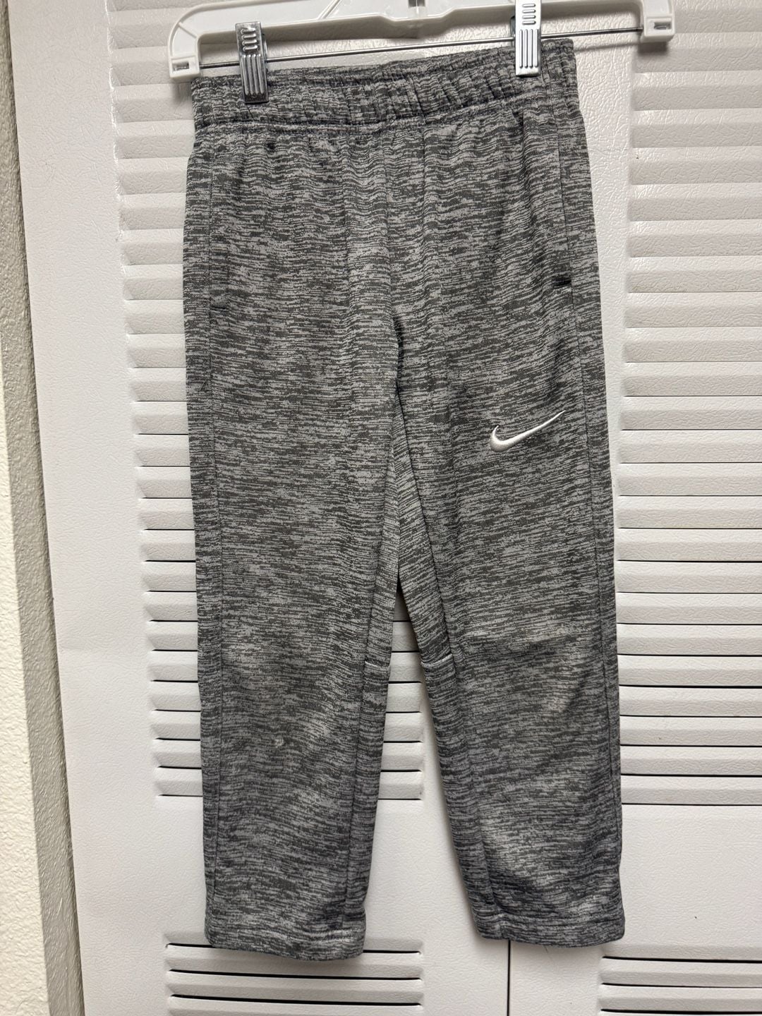 Nike Boys Dri-FIT Heathered Gray Sweatpants Size 6-7 3