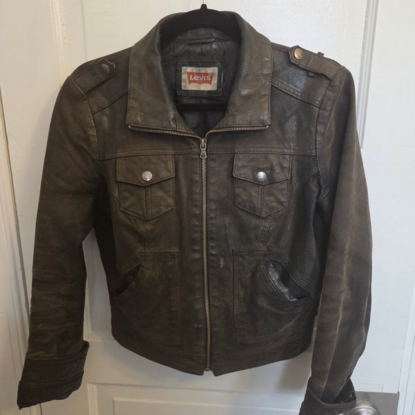 Levi's Women's Genuine Leather Utility Jacket with Shoulder Epaulets