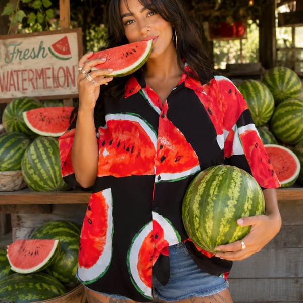 No Boundaries Men's Watermelon Print Short Sleeve Rayon Button-Down Shirt Sz.M