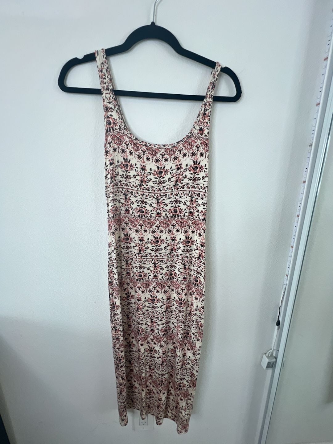 Billabong Floral Print Scoop Neck Sleeveless Midi Dress 2