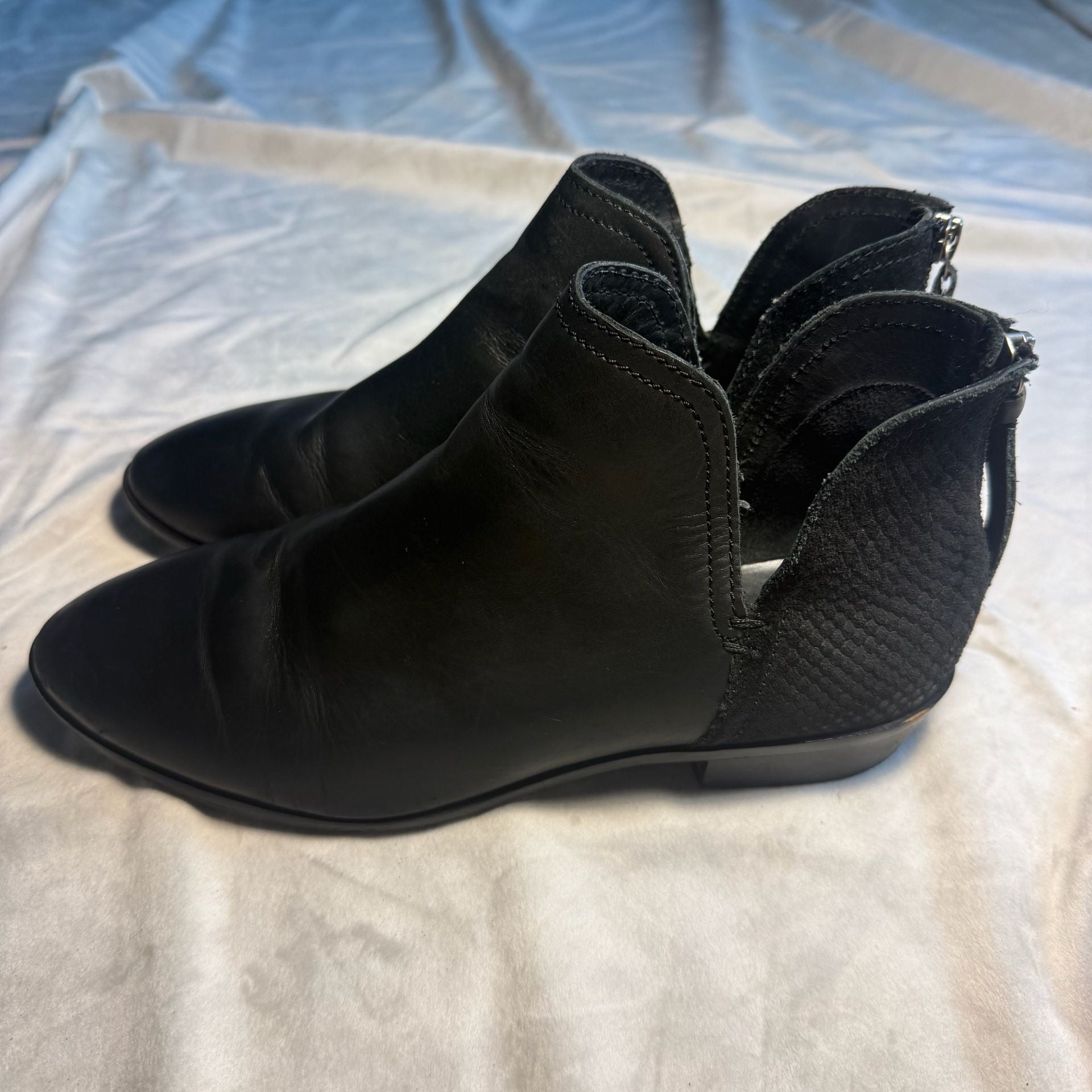 Kenneth Cole Reaction 'Loop There It Is' Black Leather Ankle Booties 3