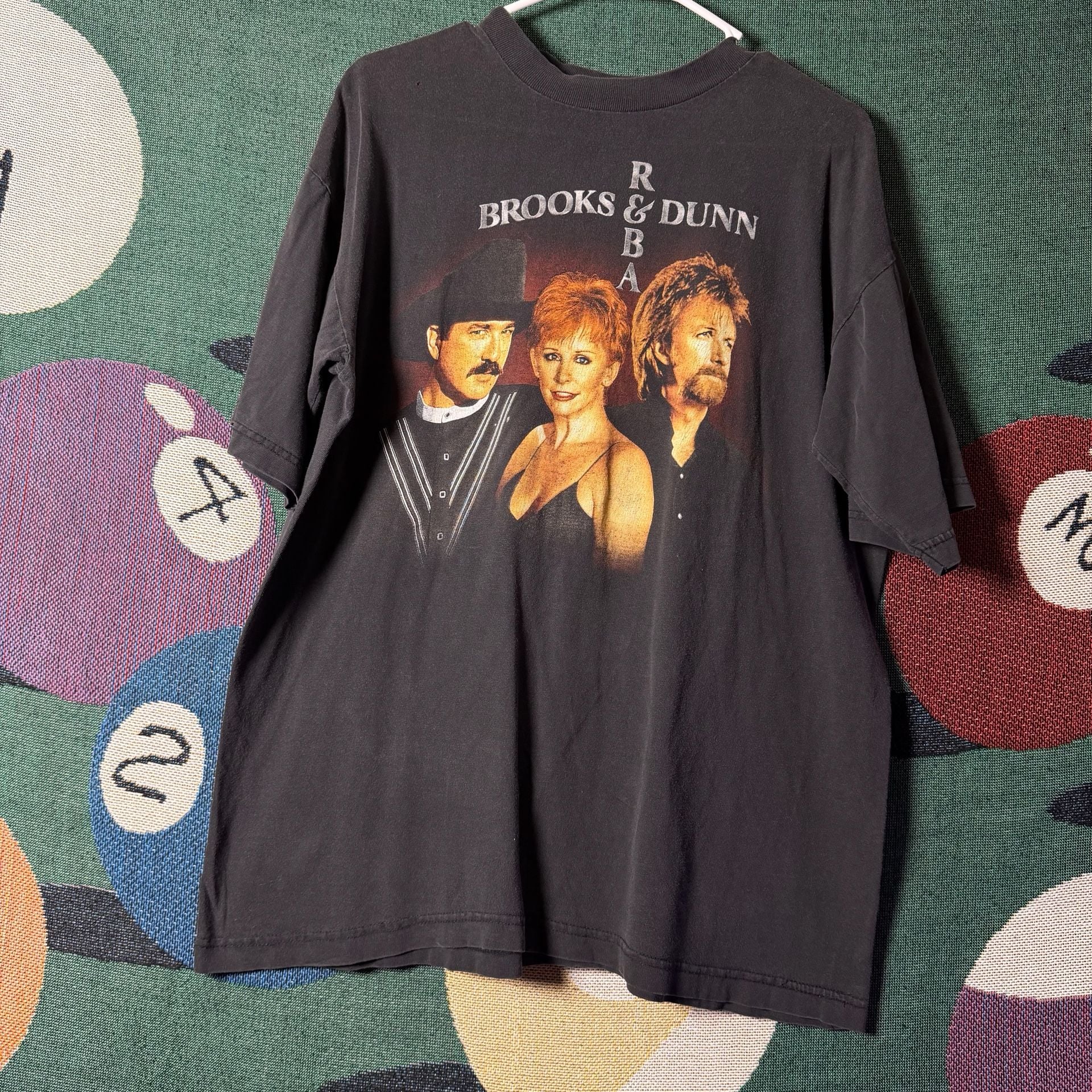 Vintage 1998 Brooks & Dunn and Reba McEntire Tour Graphic T-Shirt 2