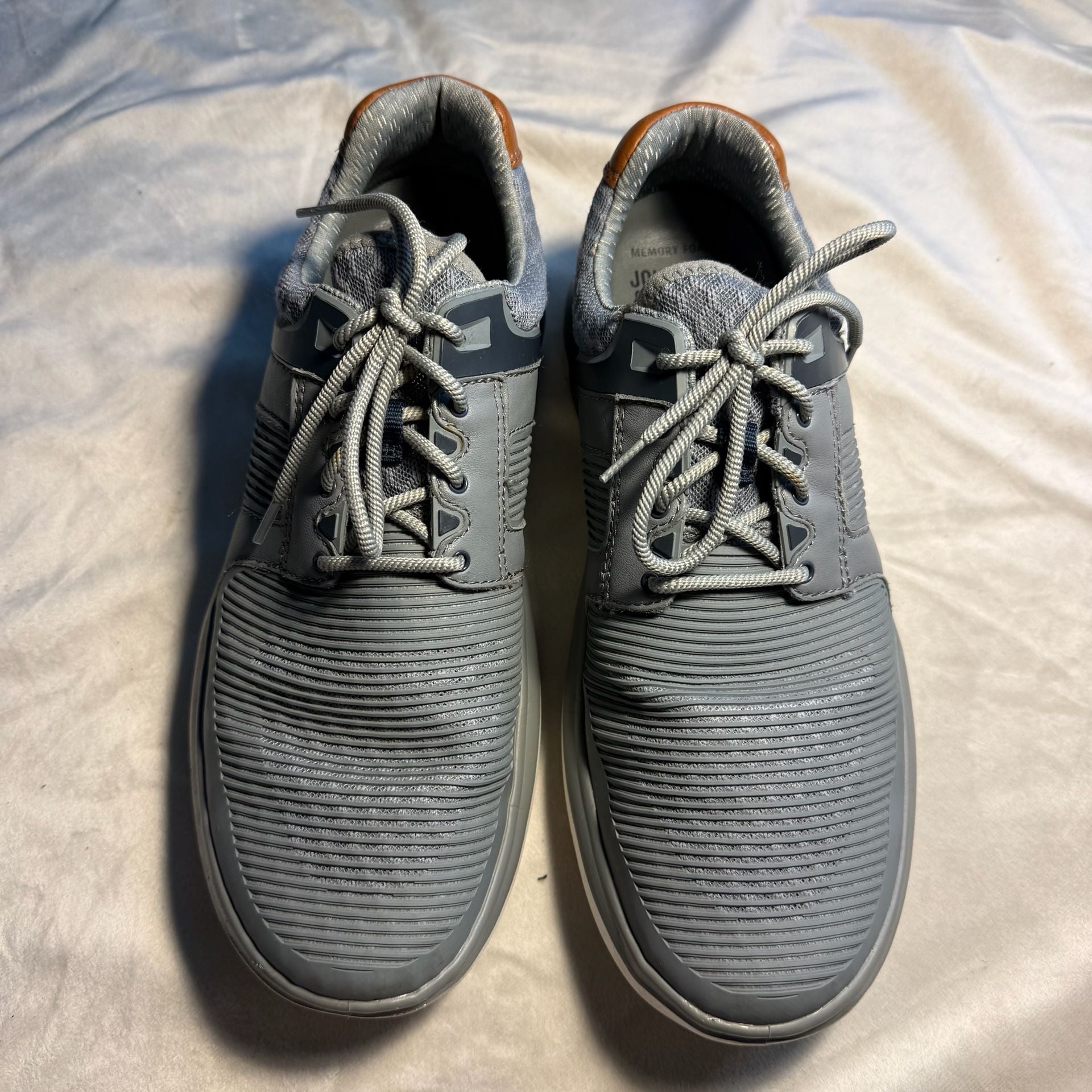 Johnston & Murphy Activate Plain Toe Sneakers in Gray Mesh 2