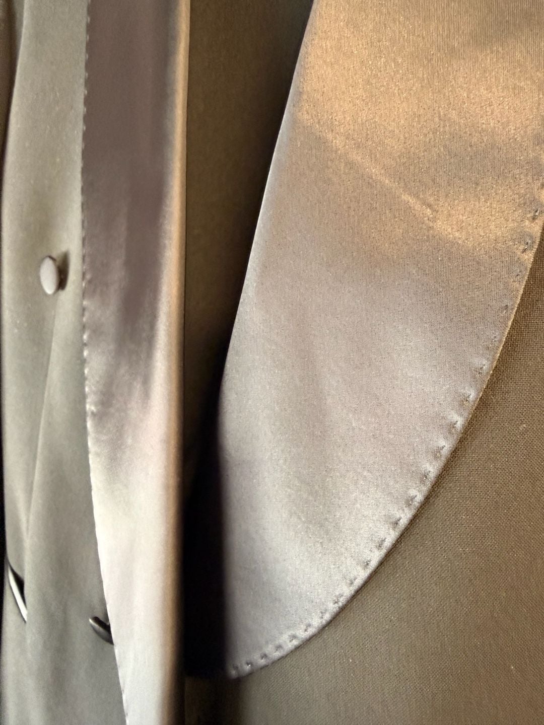 Sherino Men’s Tuxedo 52 / US 42 Double Breasted Shawl Collar Satin Lapel Black NWT 6