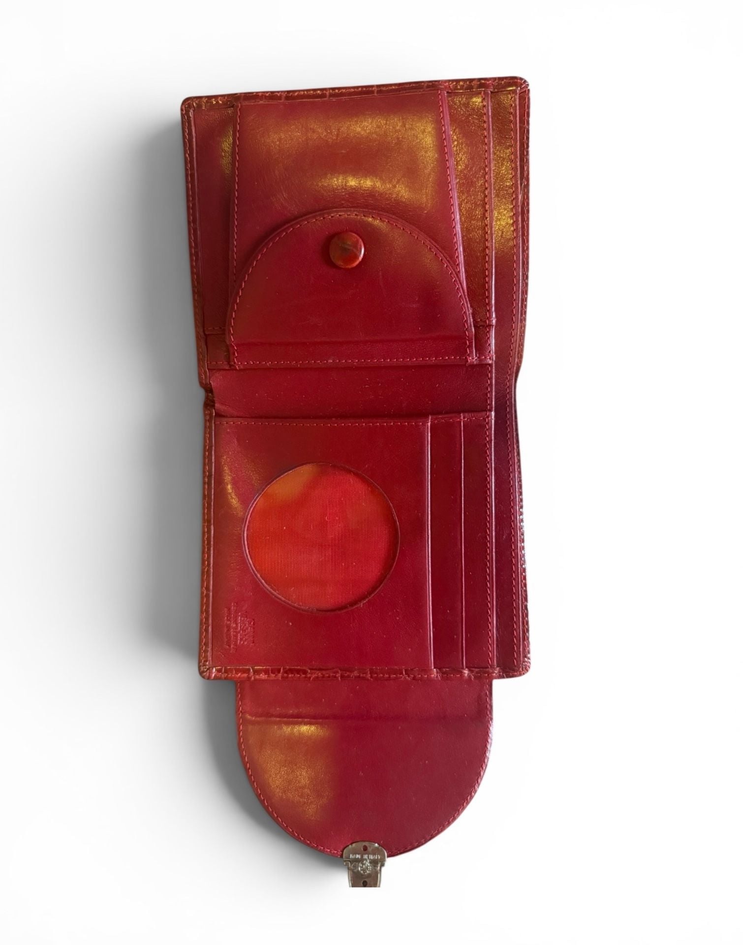 Gianni Versace Vintage Red Croc Embossed Leather Bifold Wallet Gold Medusa Clasp 7