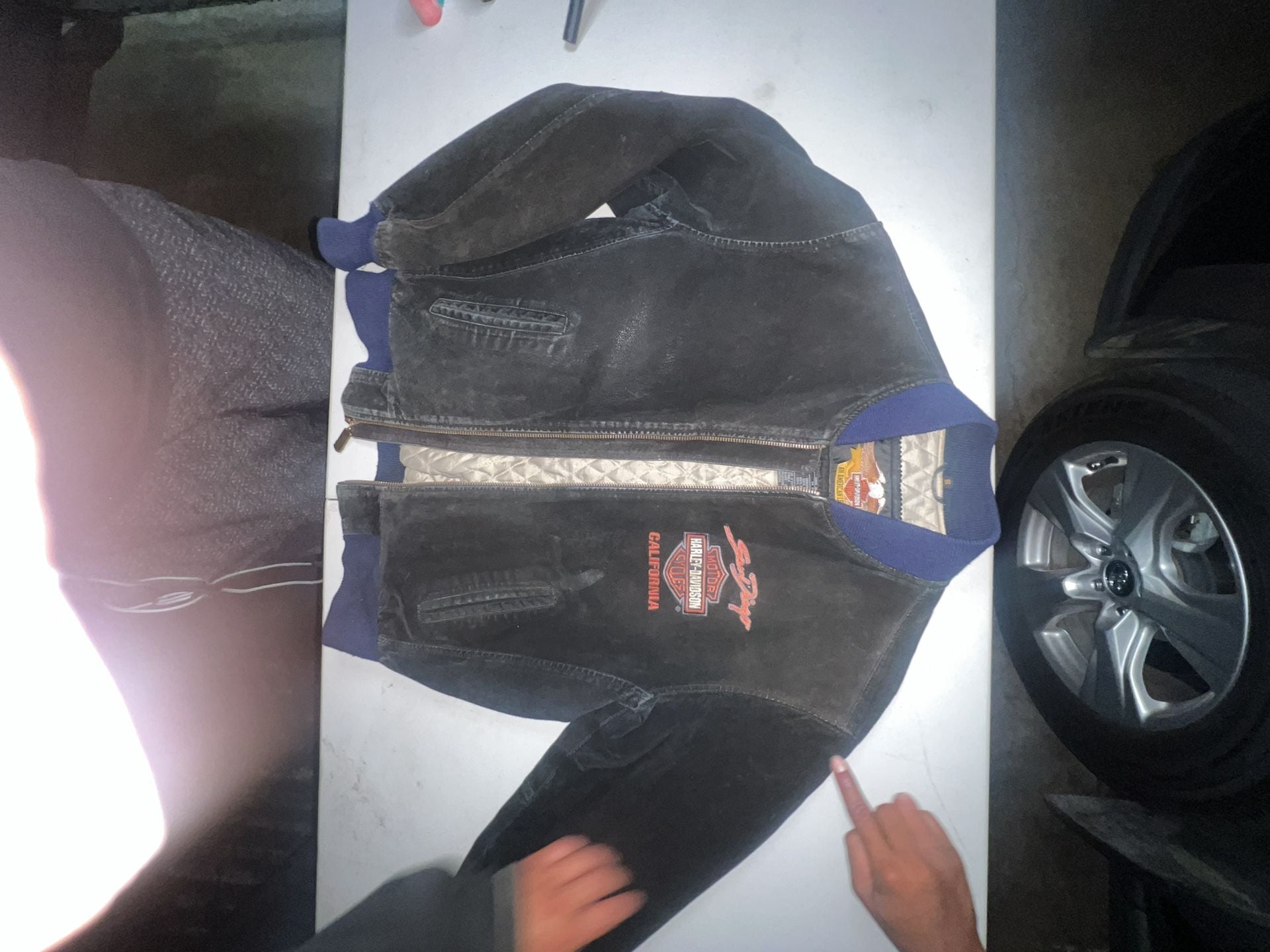 Vintage Harley-Davidson California Embroidered Suede Bomber Jacket 10