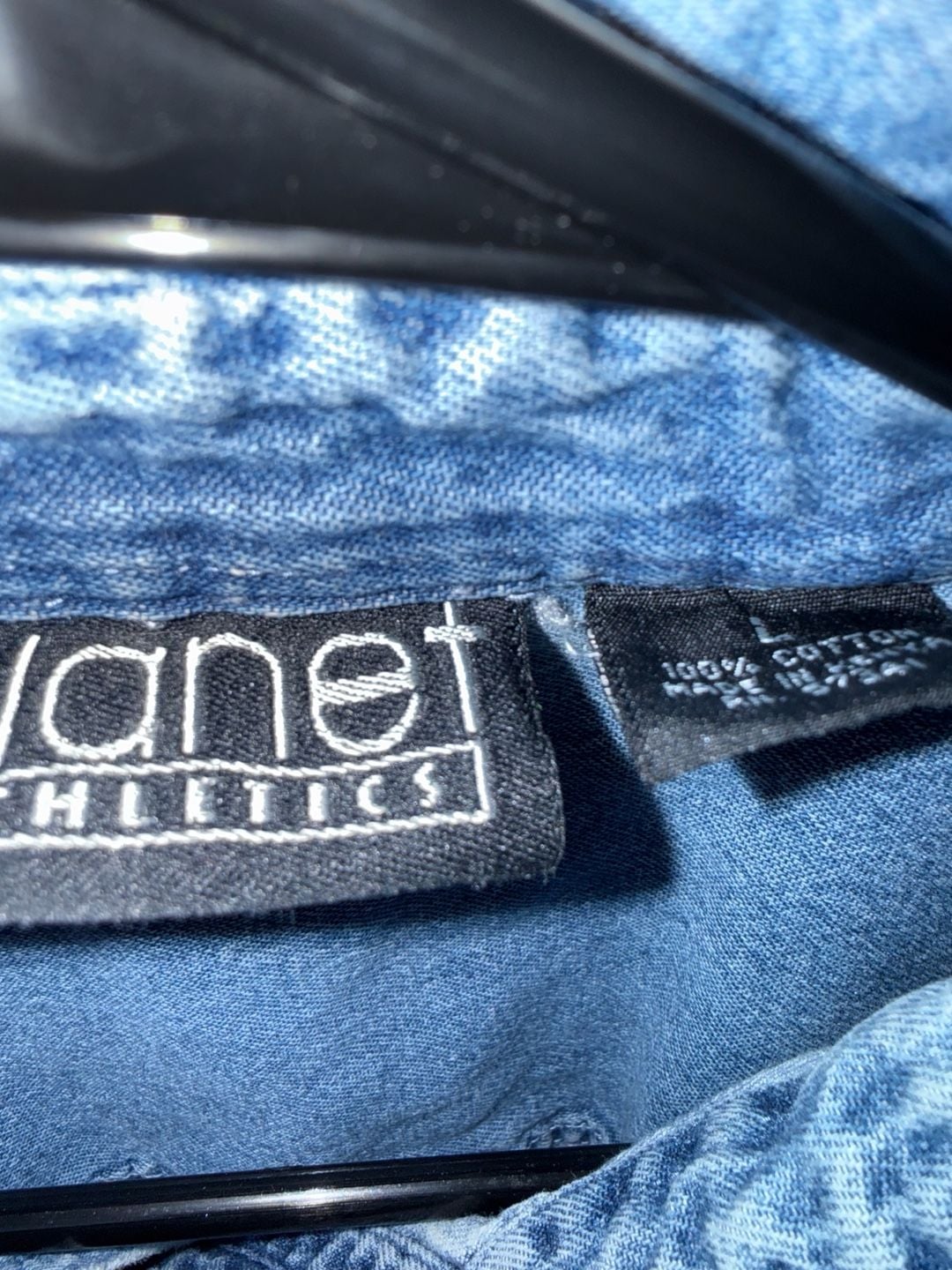 Vintage Planet Athletics Kentucky Wildcats Embroidered Denim Button-Down Shirt 3