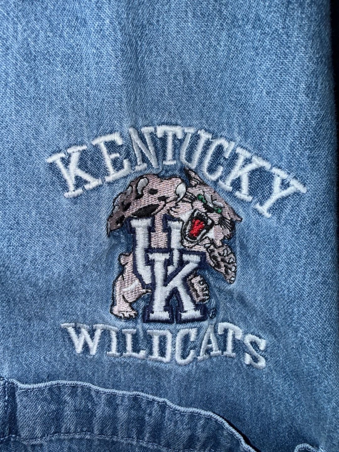 Vintage Planet Athletics Kentucky Wildcats Embroidered Denim Button-Down Shirt 7