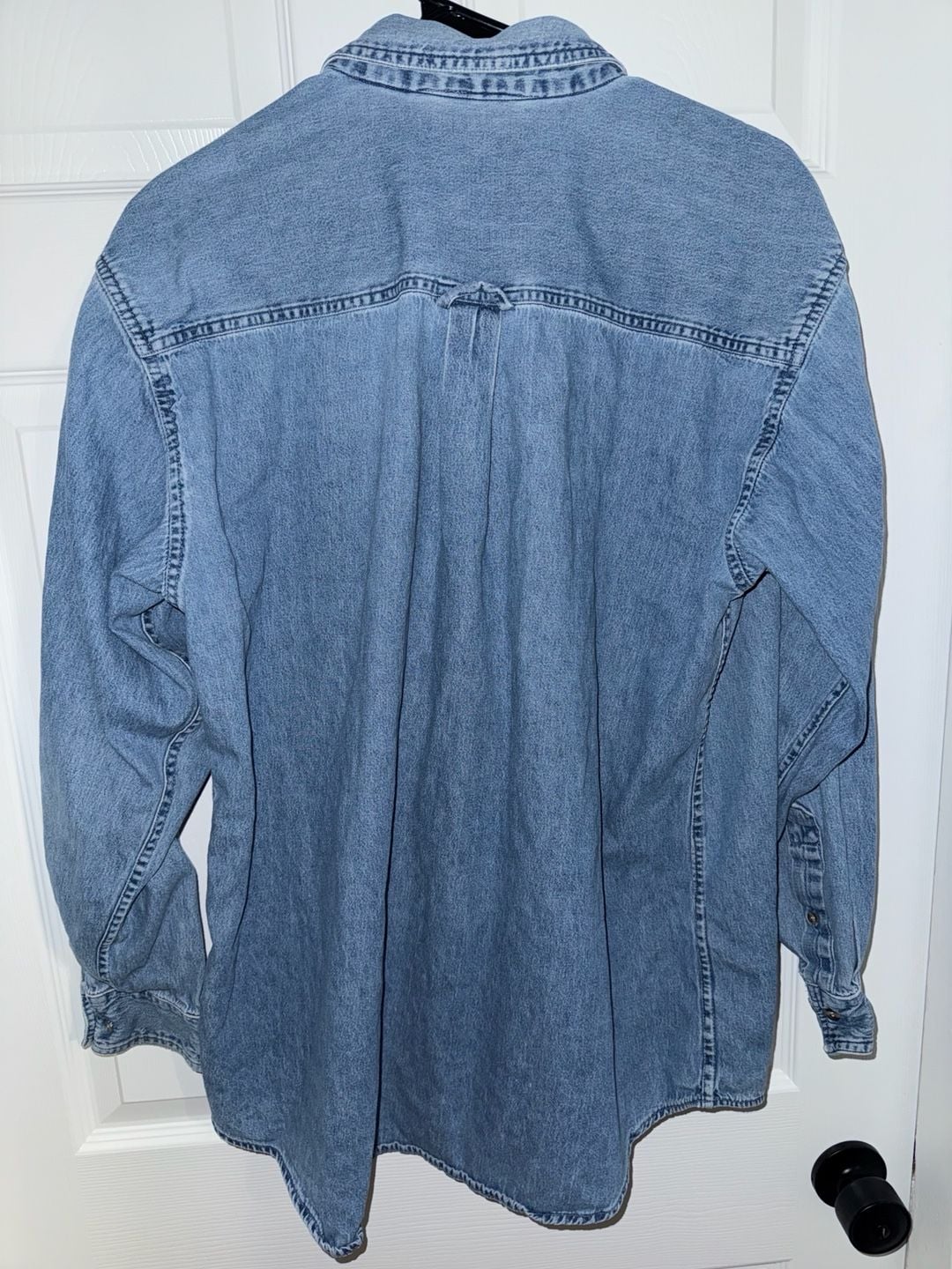 Vintage Planet Athletics Kentucky Wildcats Embroidered Denim Button-Down Shirt 8