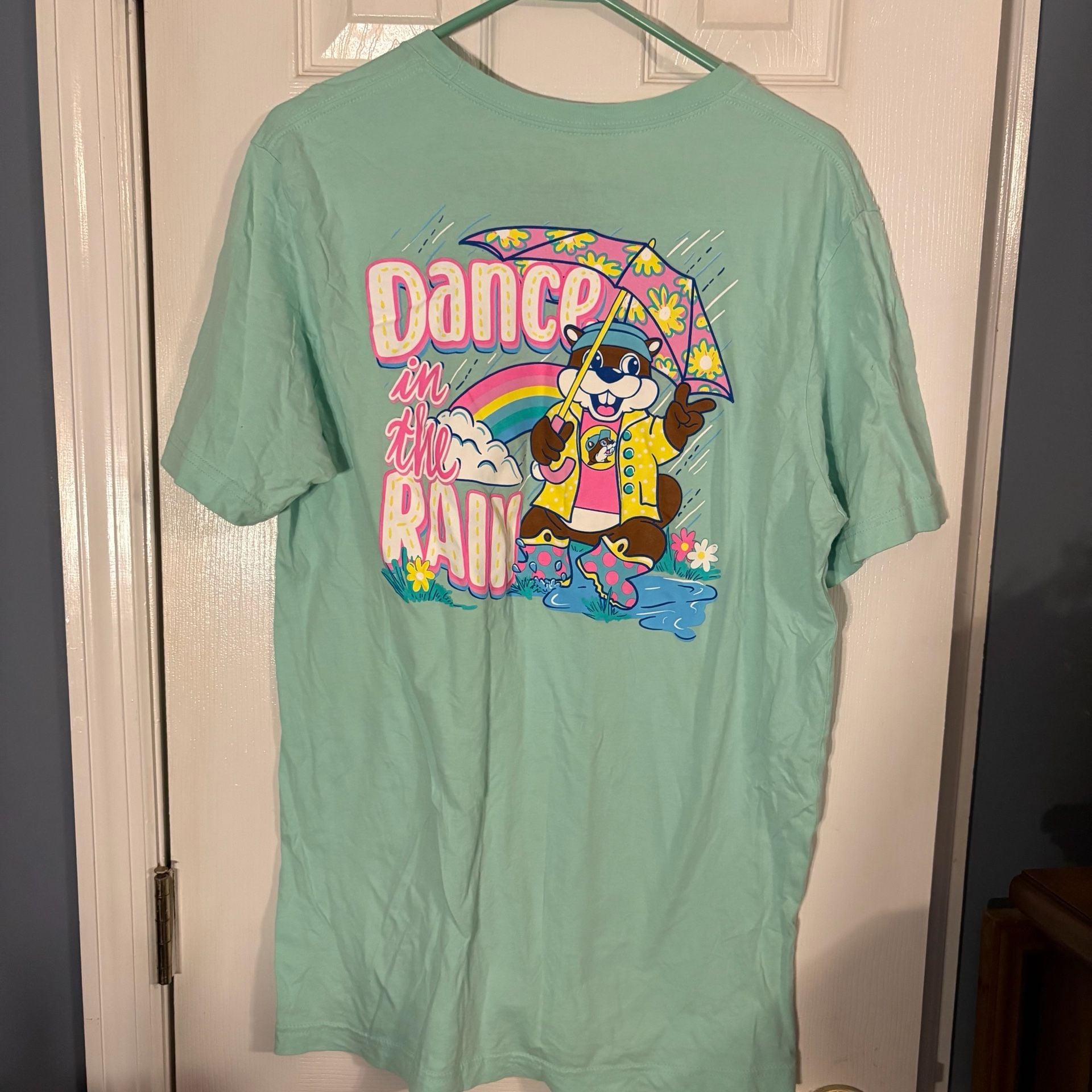 Buc-ee's Dance in the Rain Shirt Size Large 4
