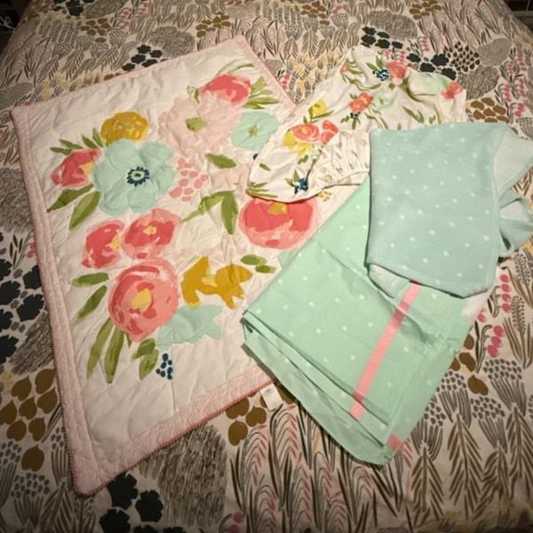 Cloud Island Floral Field Crib Bedding Set