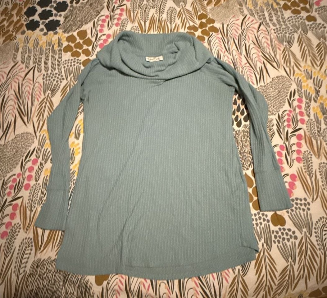 Jessica Simpson Maternity Long Sleeve Waffle Knit Cowl Neck Sweater 2