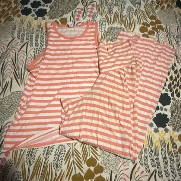 Old Navy Maternity Sunday Sleep Pajamas