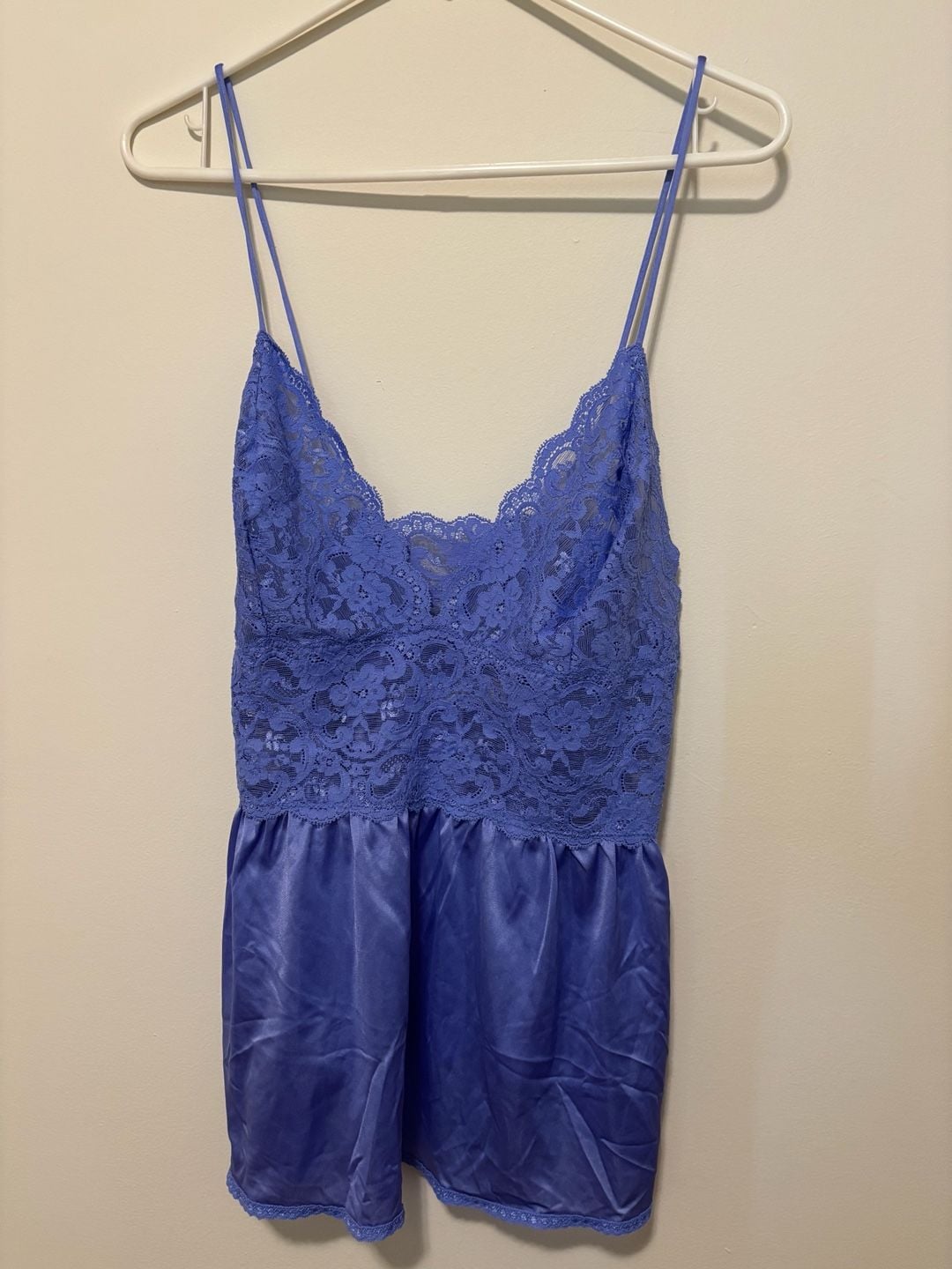 Vintage Miss Elaine Periwinkle Blue Antron Nylon Lace Chemise Nightgown 1