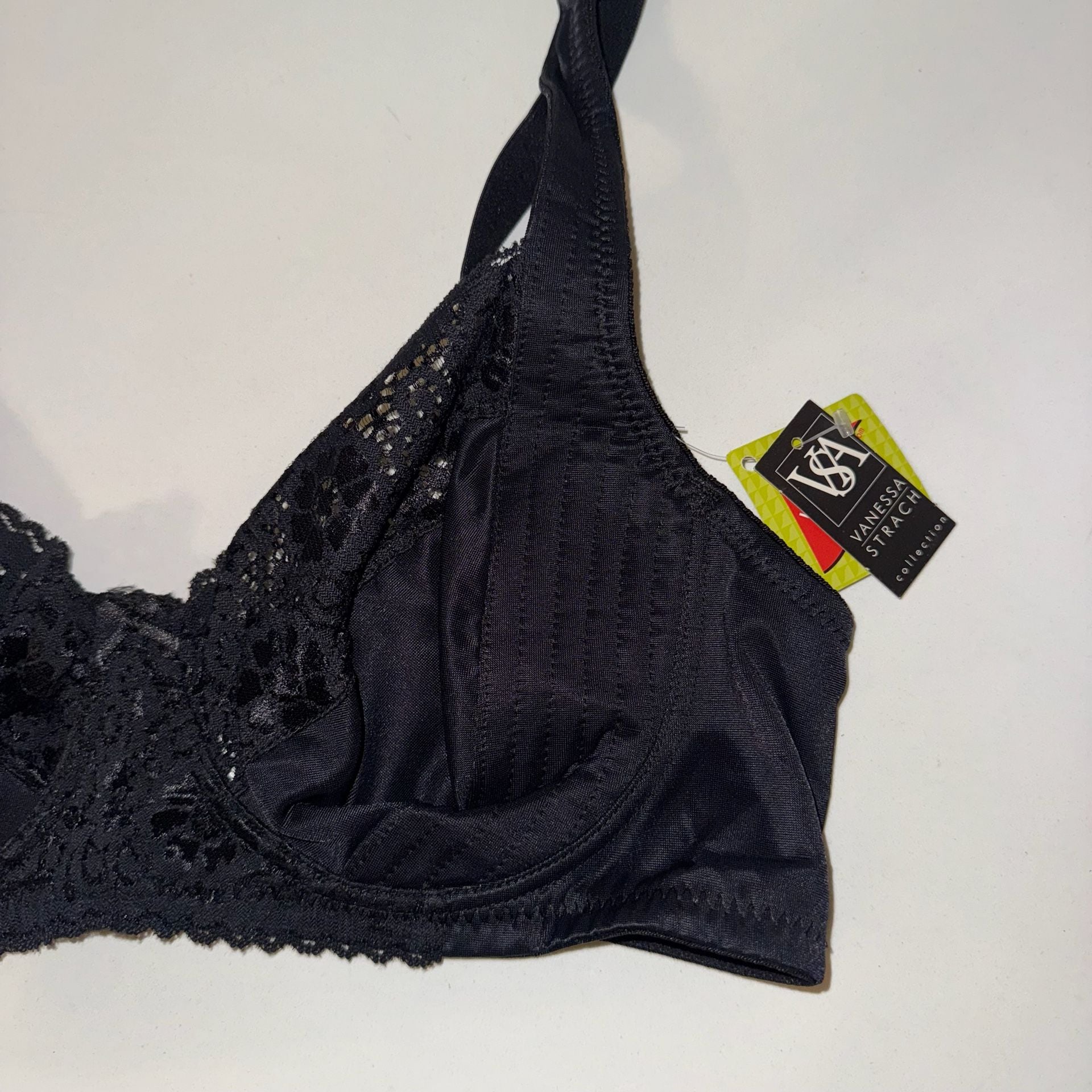 Vanessa Strach Collection Black Lace Underwire Bra Size 42C NWT 3