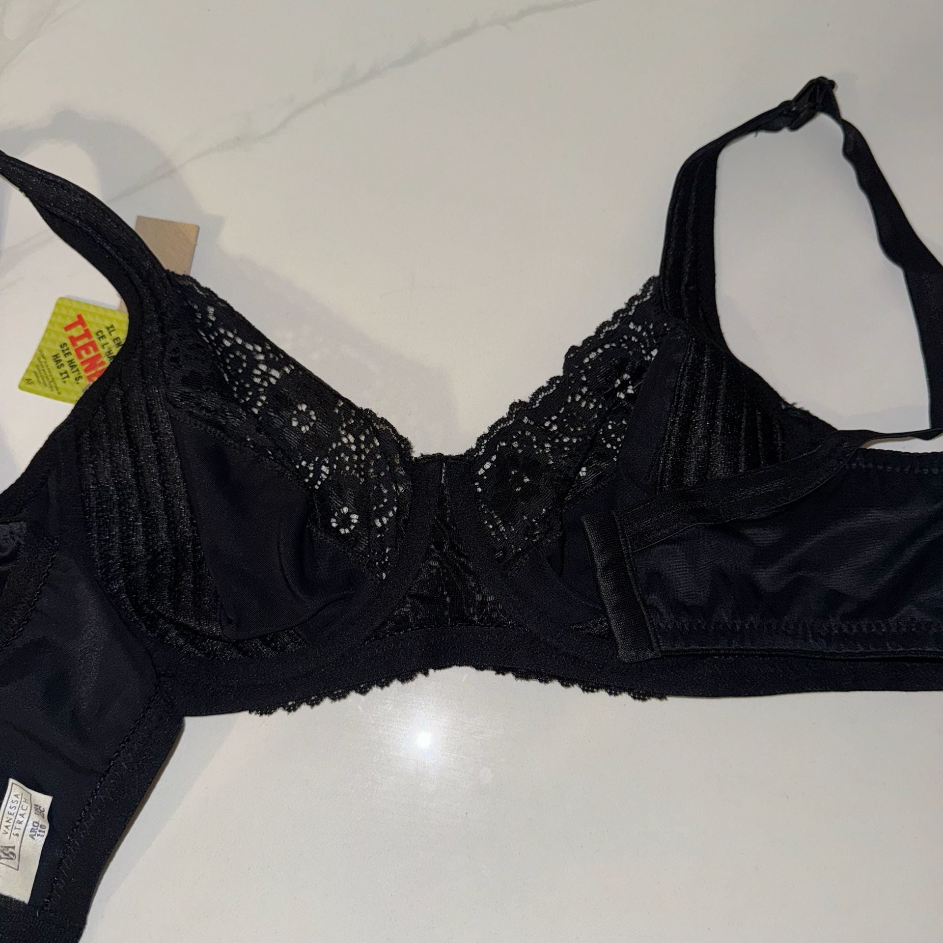 Vanessa Strach Collection Black Lace Underwire Bra Size 42C NWT 11