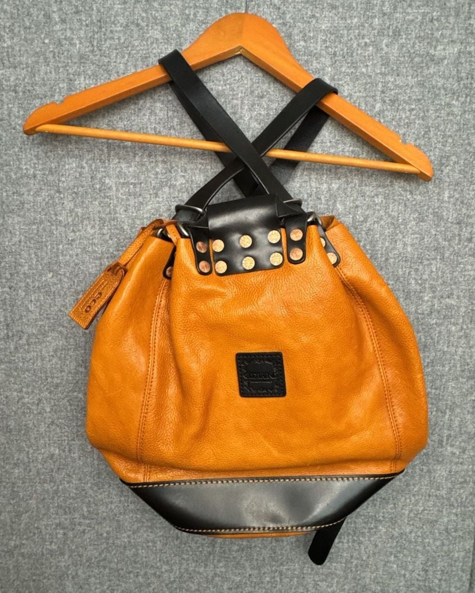 Old Trend Canna Genuine Leather Bucket Backpack 2