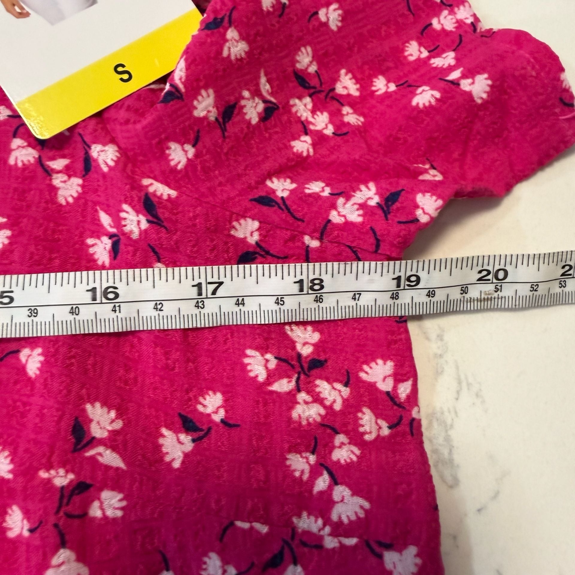 Draper James Pink Floral Flutter Sleeve Smocked Shoulder Blouse 9