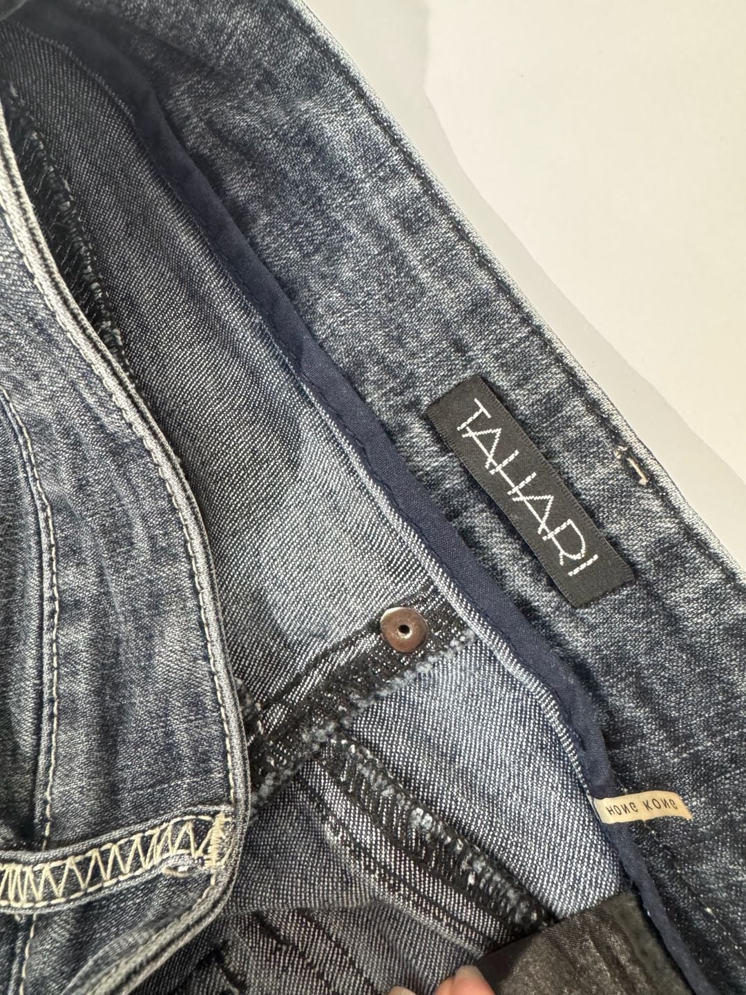 Tahari Women's Mid-Rise Bootcut Jeans with Back Flap Pockets 4 7