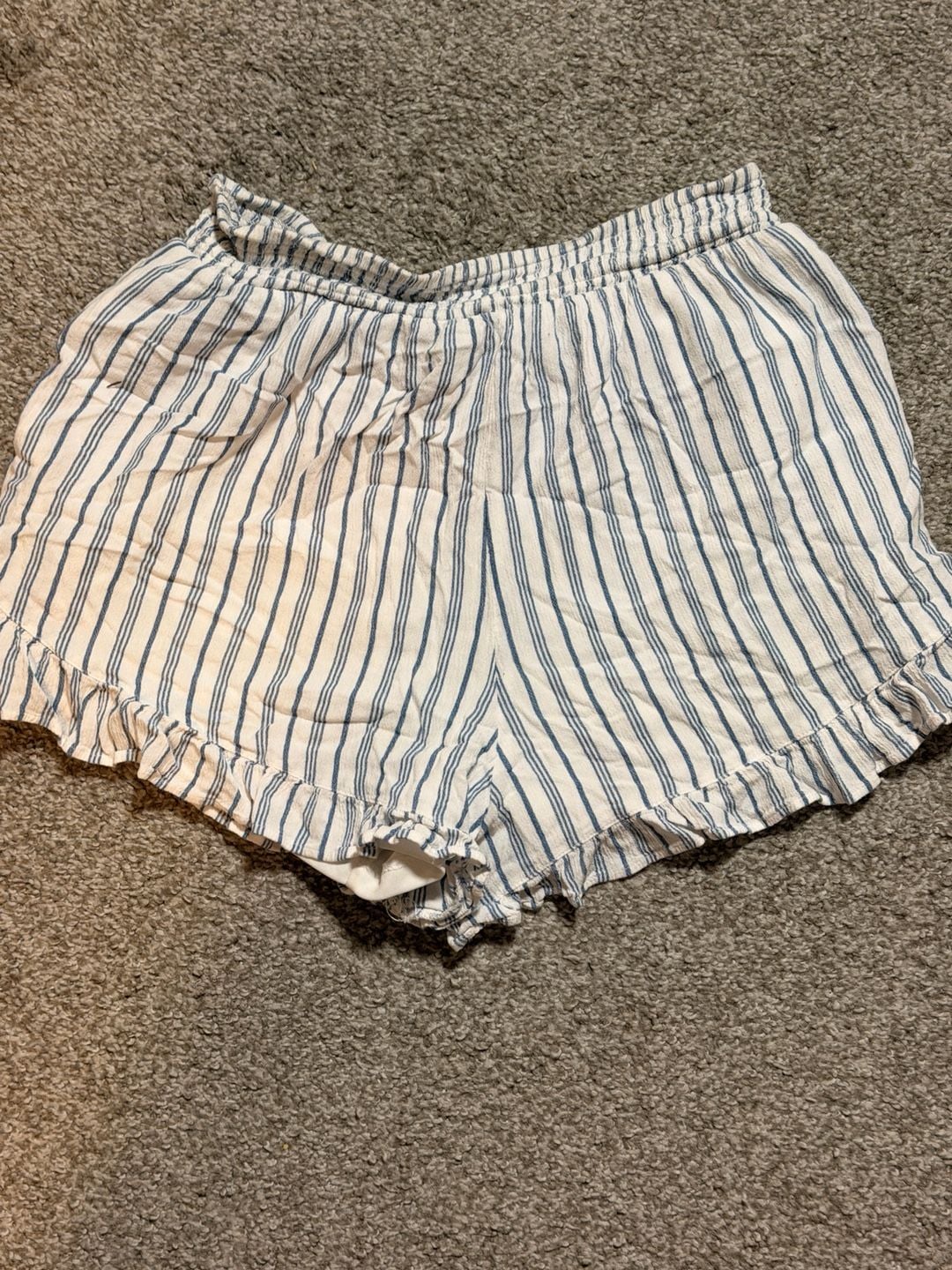 American Eagle Striped Ruffle Runner Pull-On Shorts 3