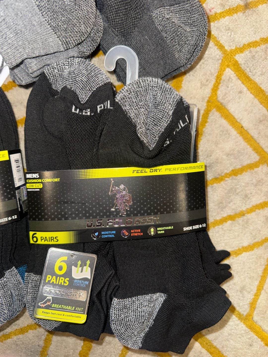 U.S. Polo Assn. Men's Cushion Comfort Low Cut Performance Socks (6 Pairs) 4