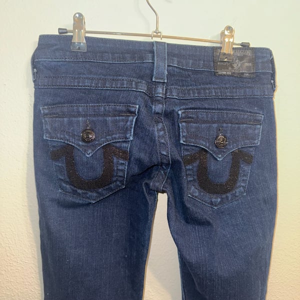 
True Religion Low Rise Bootcut Jeans with Sequined  Logo Size 27