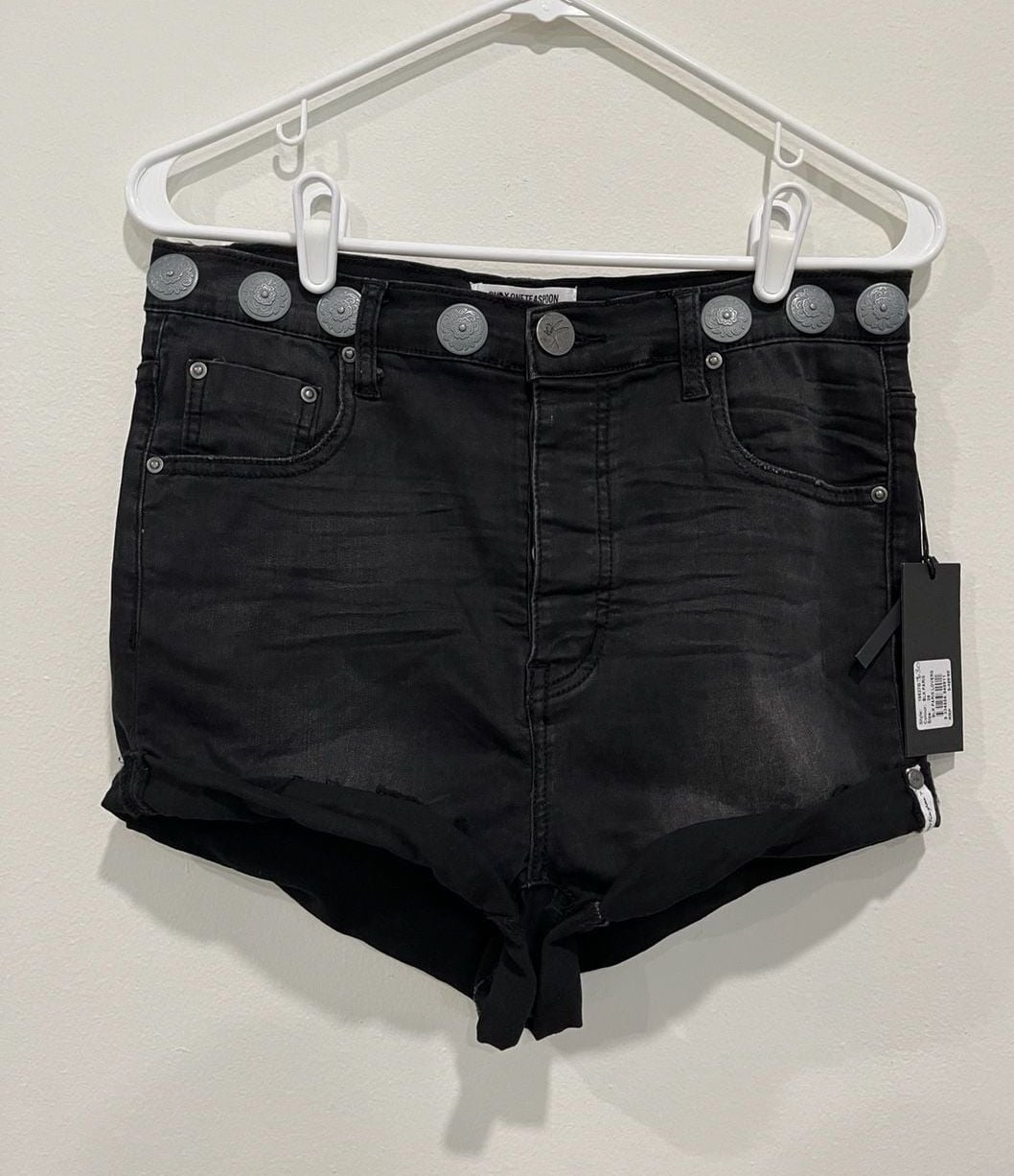 One X One Teaspoon Black Paris Lovers Low Waist Denim Shorts with Conchos 2