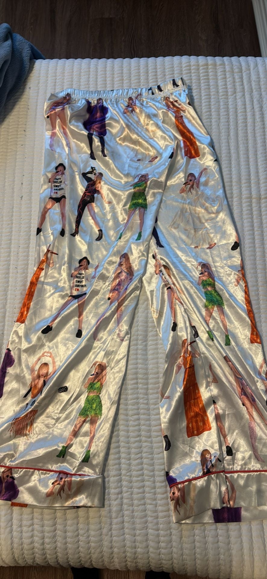 SheShow Taylor Swift Eras Tour Inspired Satin Pajama Set 2